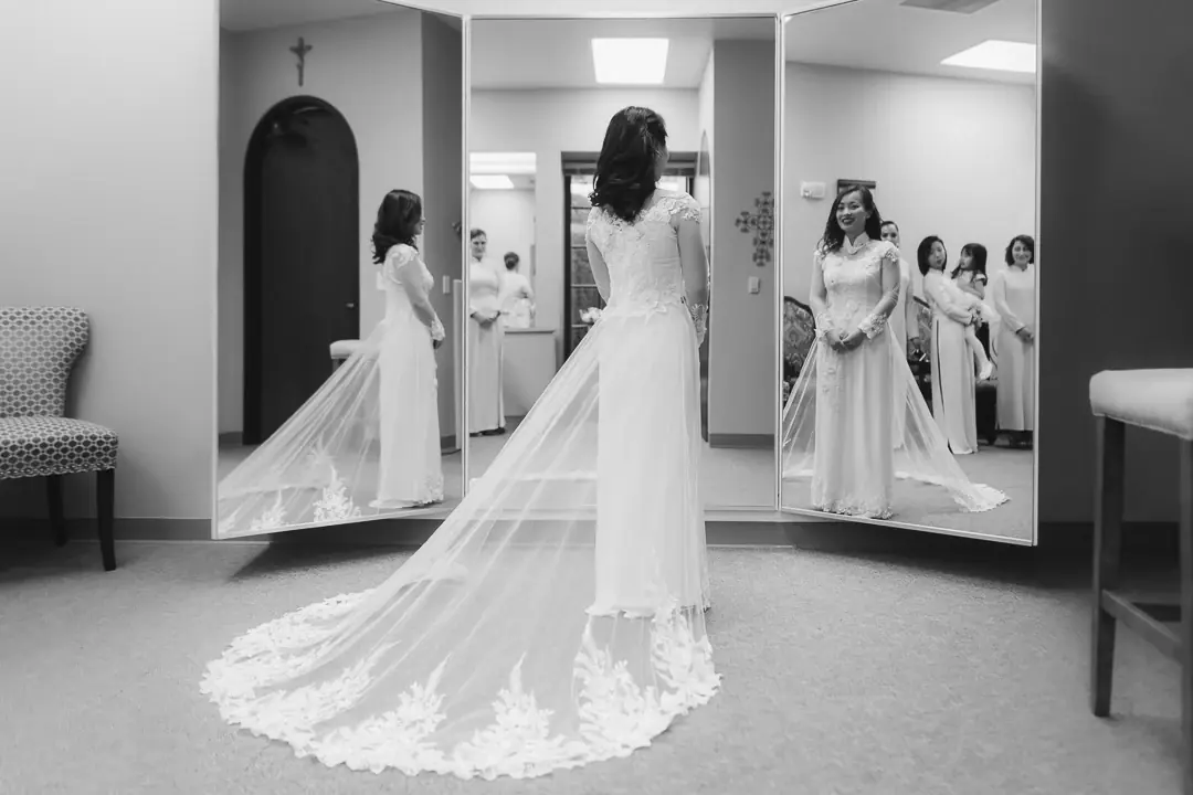 Mariage Dallas Texas - Mariée miroir traîne dentelle