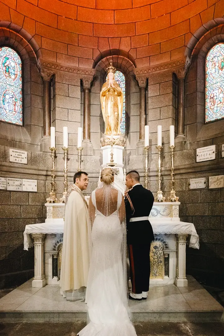 Mariage Monaco - Bénédiction mariés statue vierge