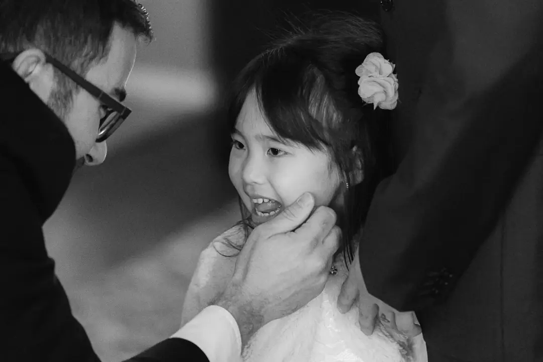 Destination wedding - Portrait enfant émotion cérémonie Dallas