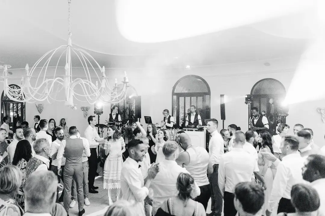 Cathédrale Monaco - Ambiance soirée dansante