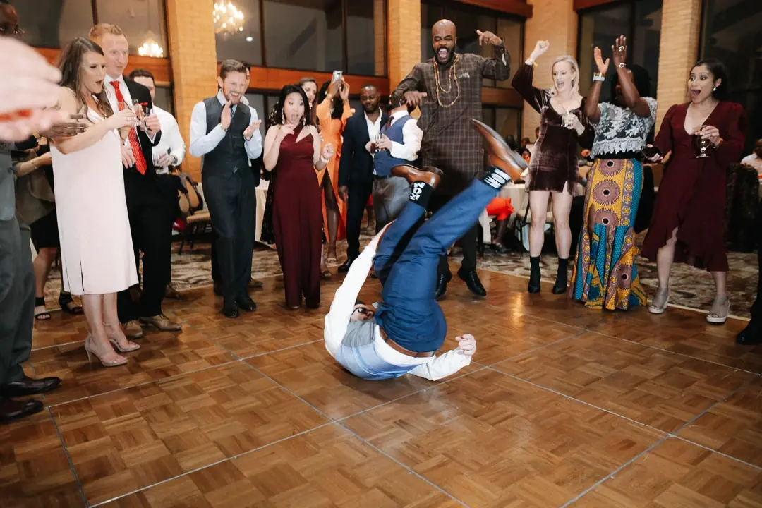 Mariage Dallas - Ambiance danse breakdance réception