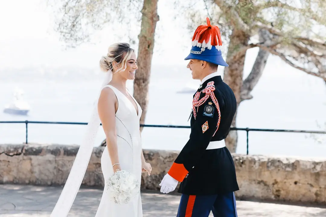 Photographe mariage luxe Monaco - Uniforme Carabinier Prince
